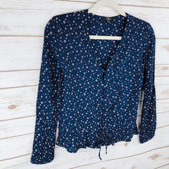 Rails Top Size XS Beaux Floral Vneck Button Up Tie - Picture 3 of 10